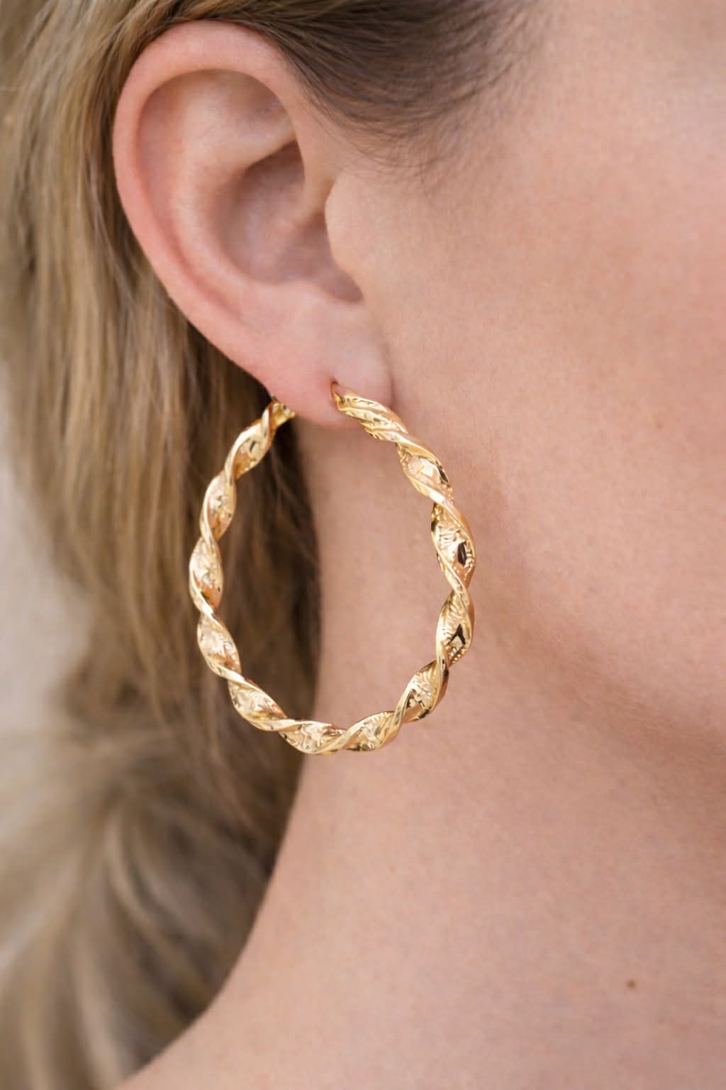 Örhängen Jenna Hoops 18K förgyllda
