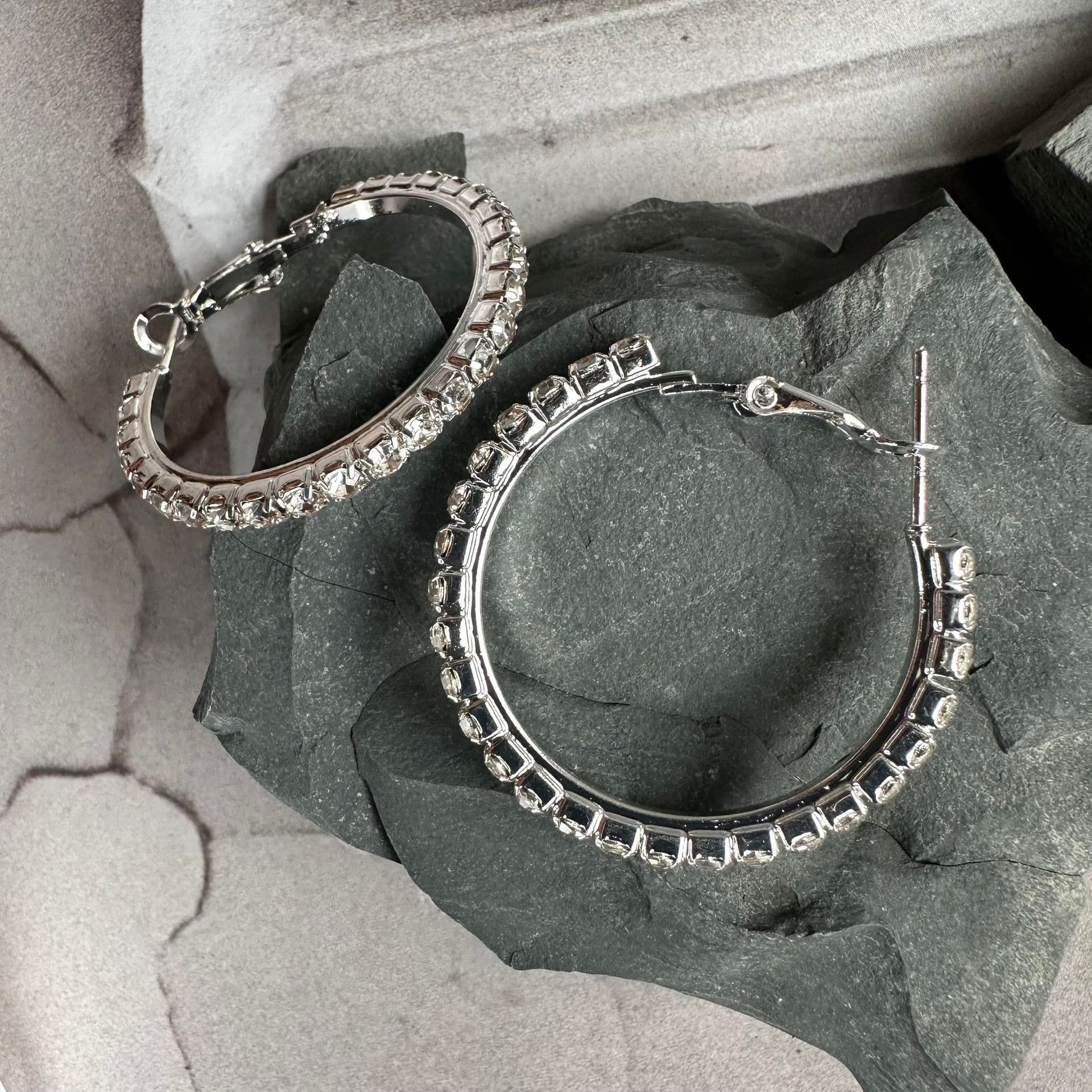 Örhängen Smilla Hoops