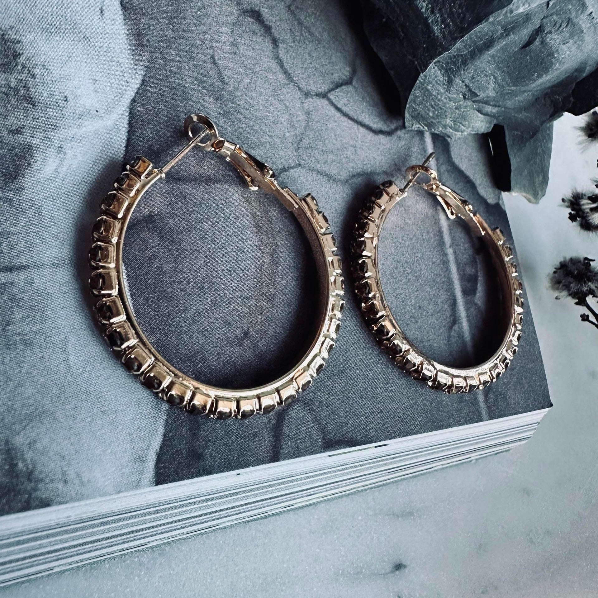 Örhängen Smilla Hoops - Champagne